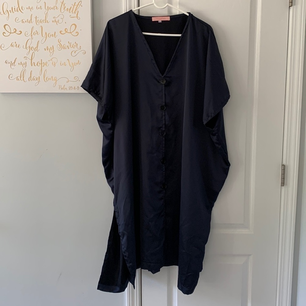 Tabitha navy caftan size 16 silky cover Up oversized lagenlook bohemian